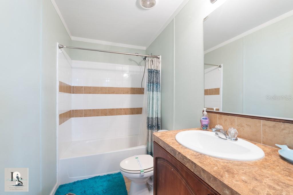 Image 13 of 22 For 5209 Western Drive