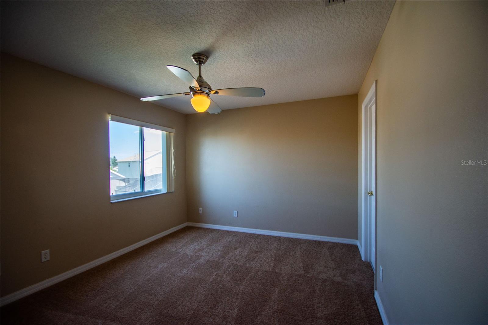 Image 13 of 28 For 1074 Corvina Drive