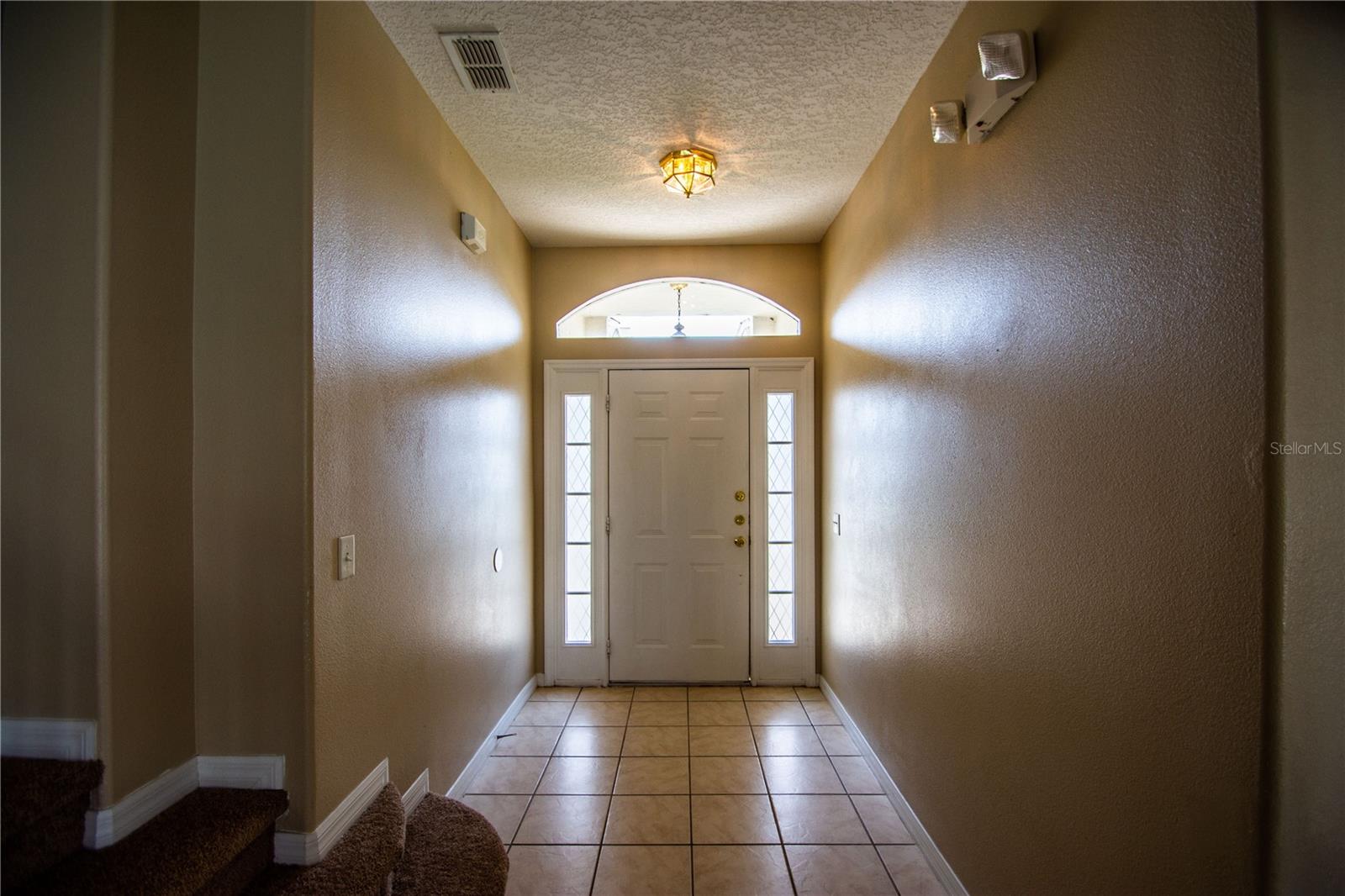 Image 18 of 28 For 1074 Corvina Drive