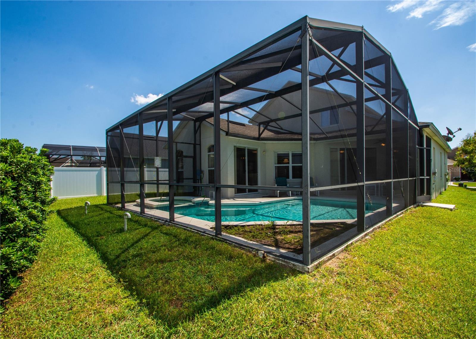 Image 26 of 28 For 1074 Corvina Drive