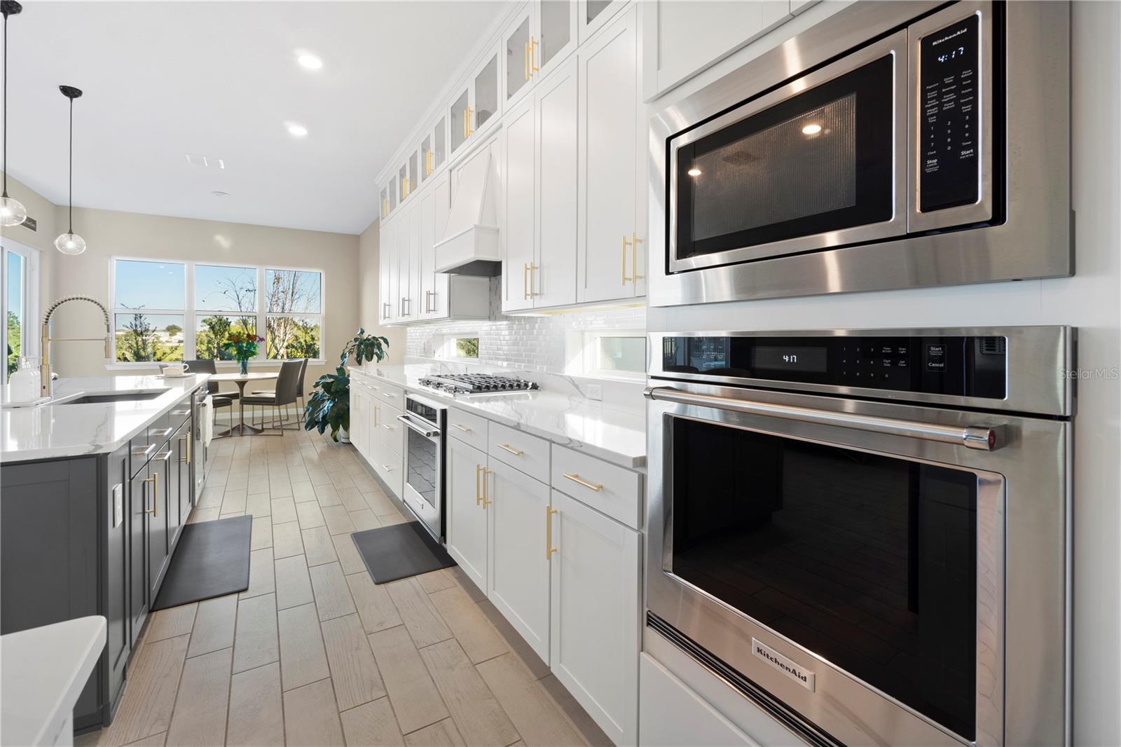 Image 16 of 59 For 15296 Willow Ridge Drive