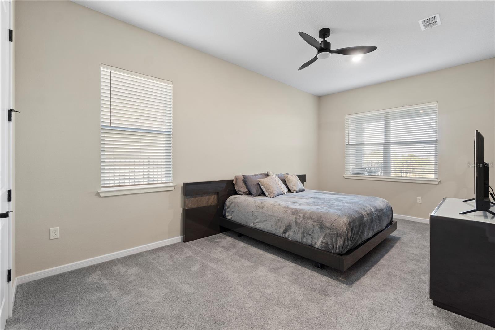 Image 38 of 59 For 15296 Willow Ridge Drive