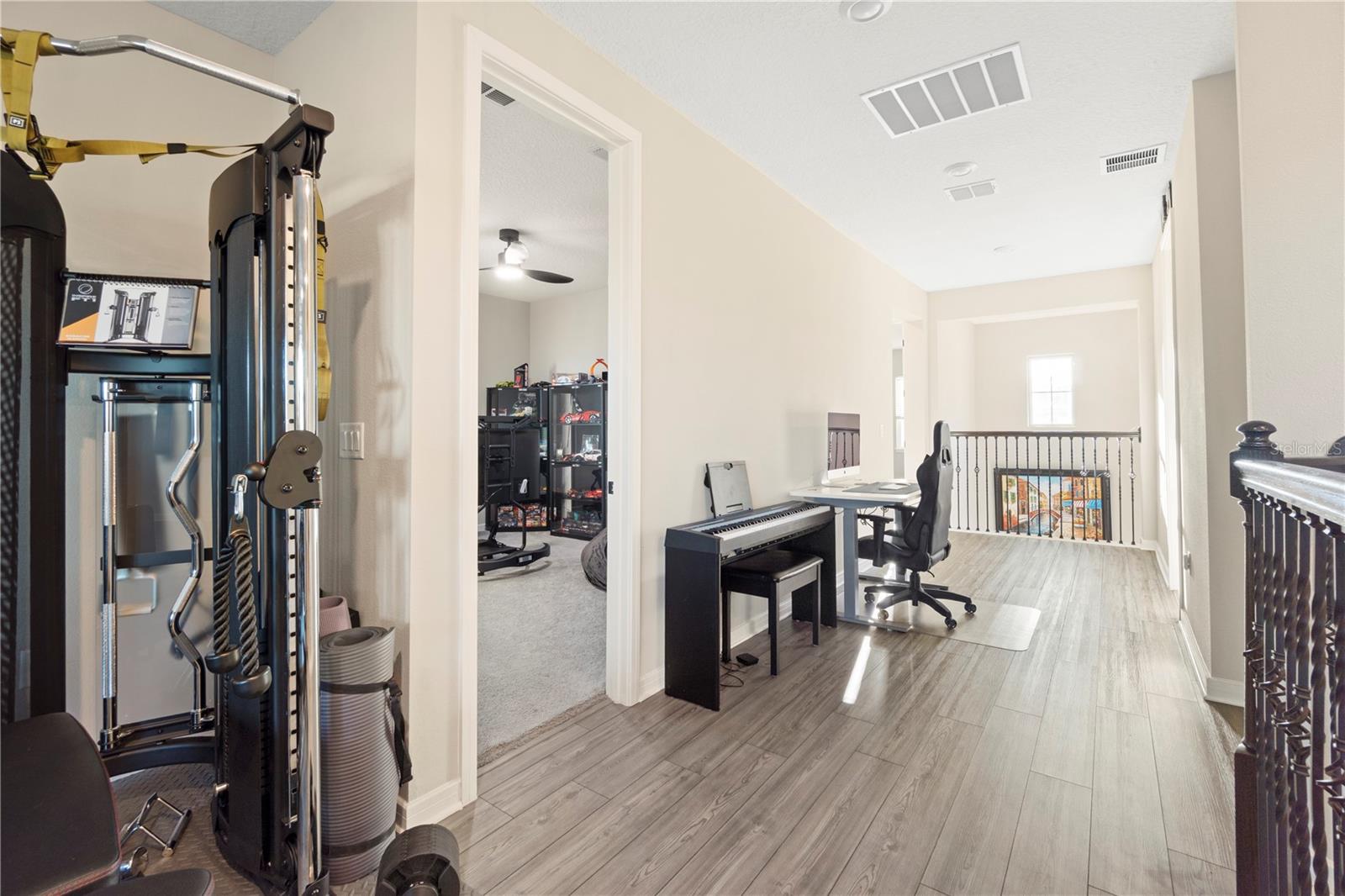 Image 41 of 59 For 15296 Willow Ridge Drive