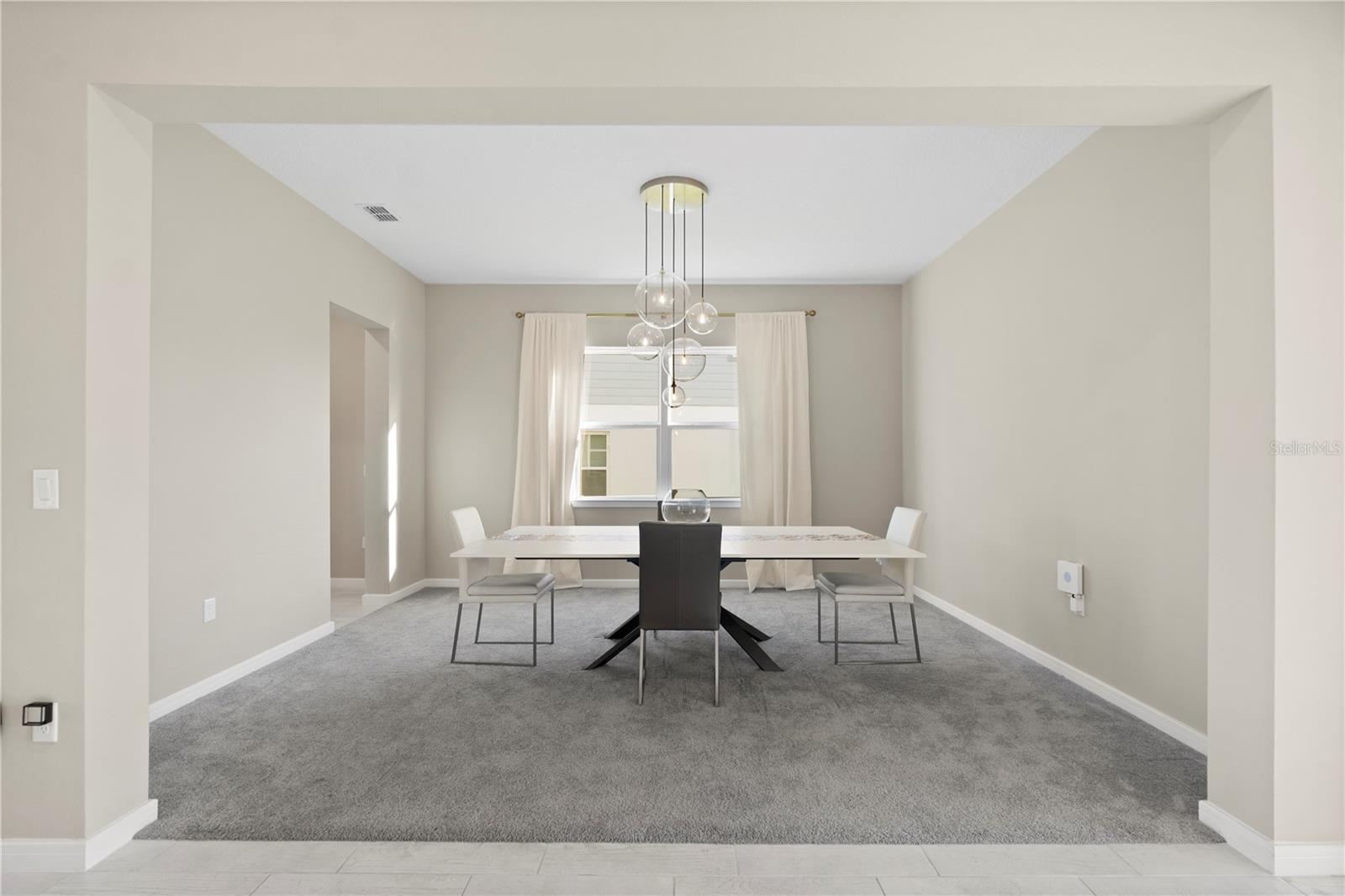 Image 7 of 59 For 15296 Willow Ridge Drive