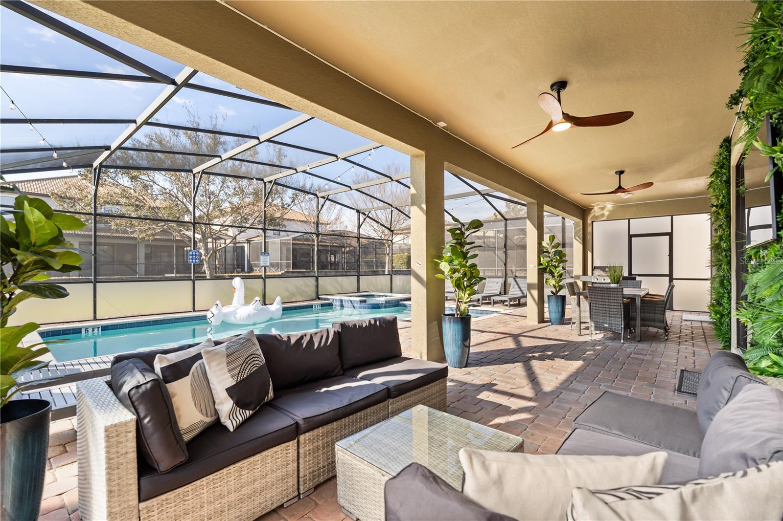 Image 77 of 91 For 1456 Belle Terre Road