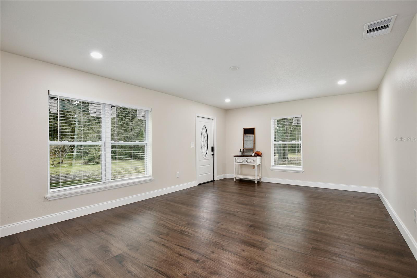 Image 6 of 39 For 1255 Flint Trail