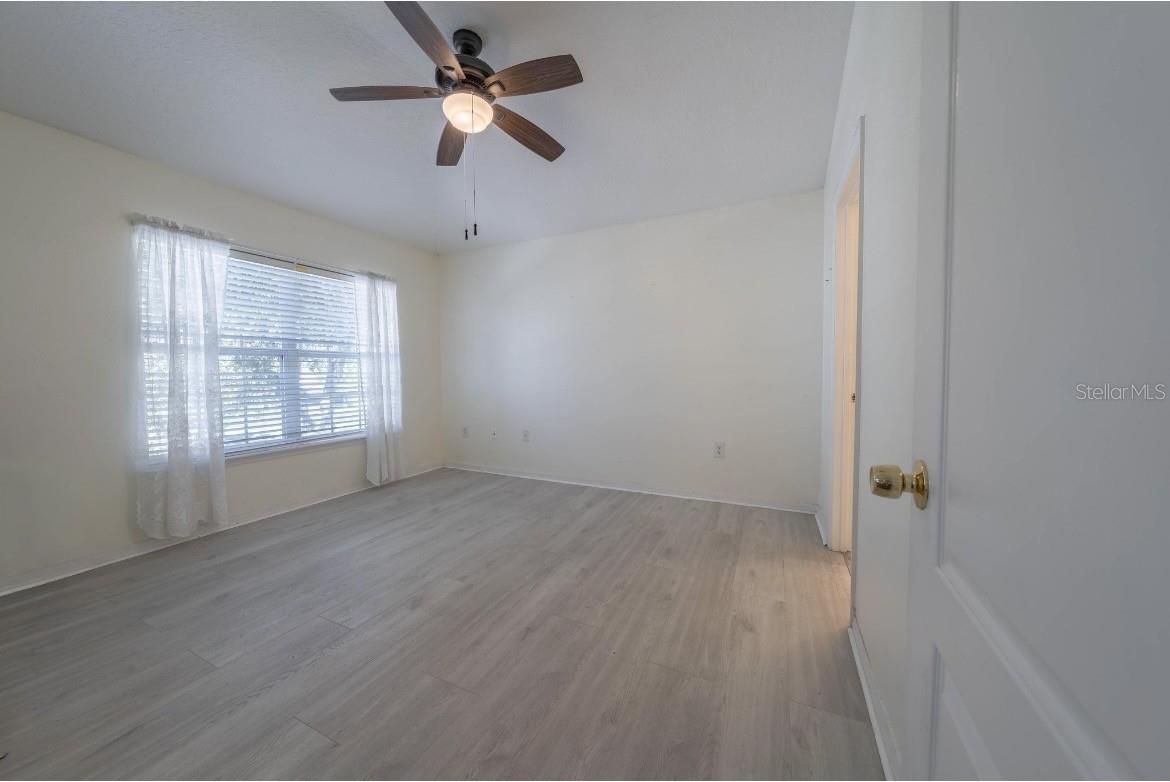 Image 16 of 22 For 6650 Goldenrod Road 123a