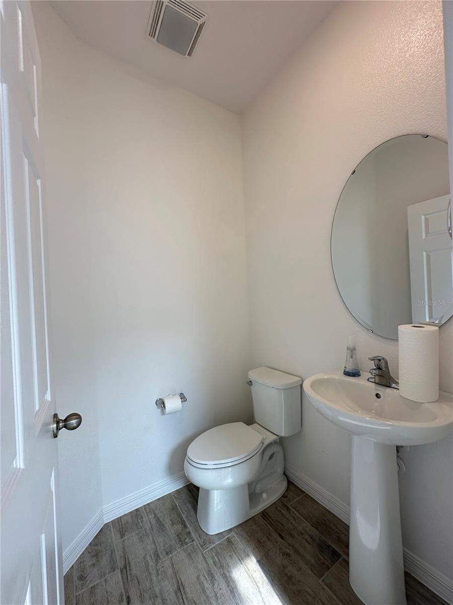 Image 11 of 28 For 7399 Mezzano Lane