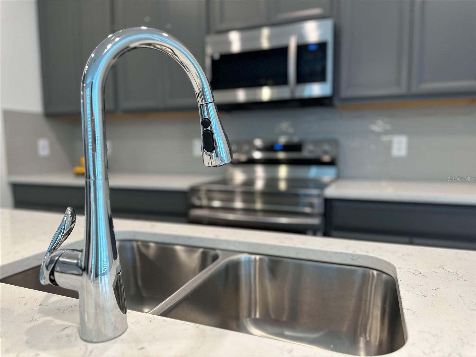 Image 6 of 28 For 7399 Mezzano Lane