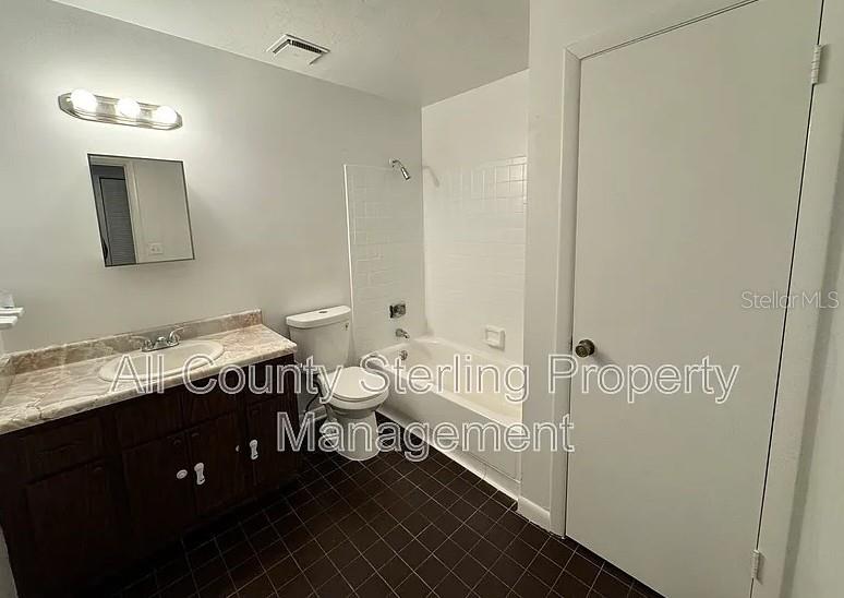 Image 10 of 11 For 4417 71st Terrace 2