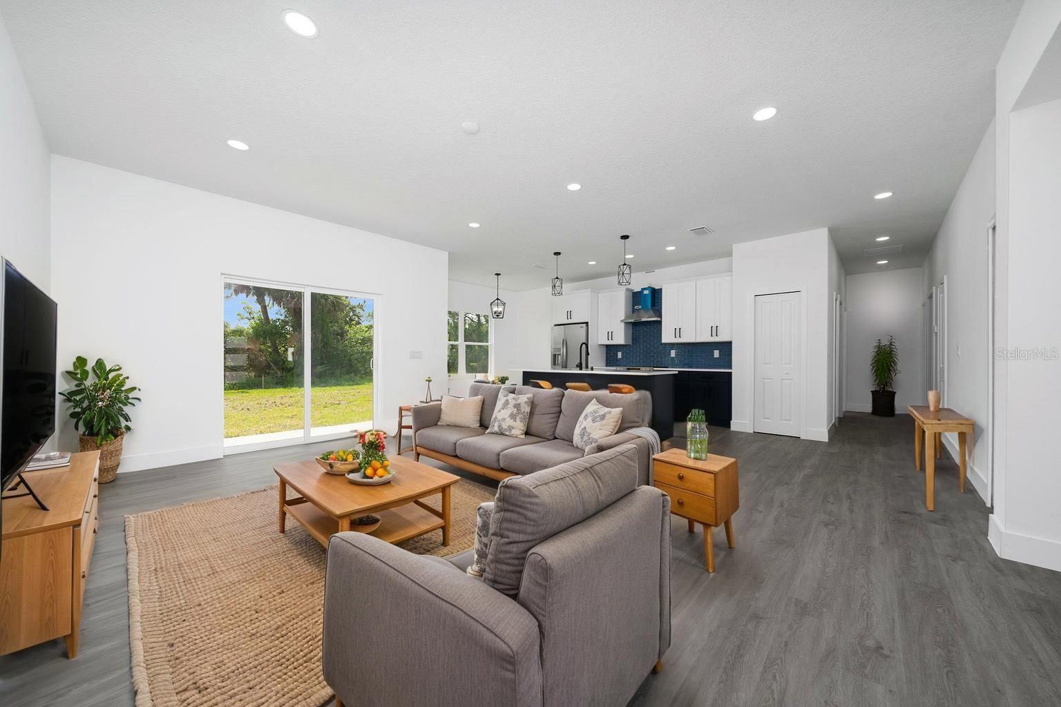 Image 33 of 37 For 3270 Framinghan Avenue Sw