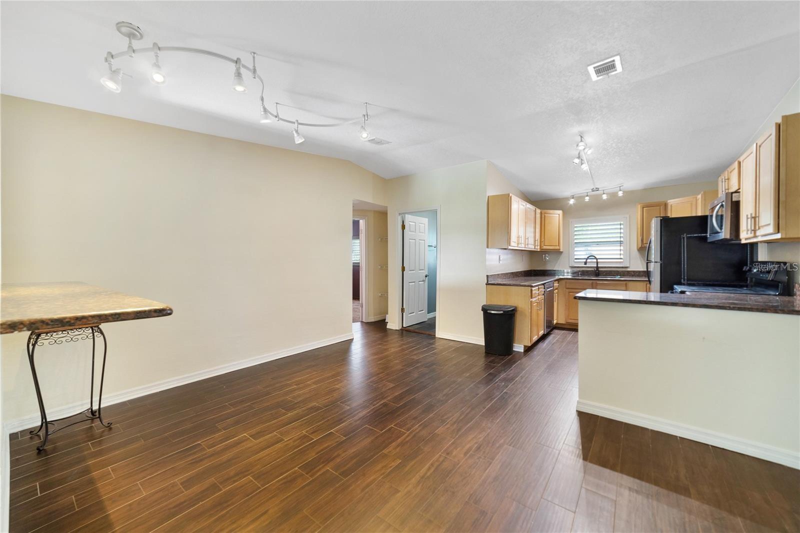 Image 12 of 40 For 33 Ortman Drive