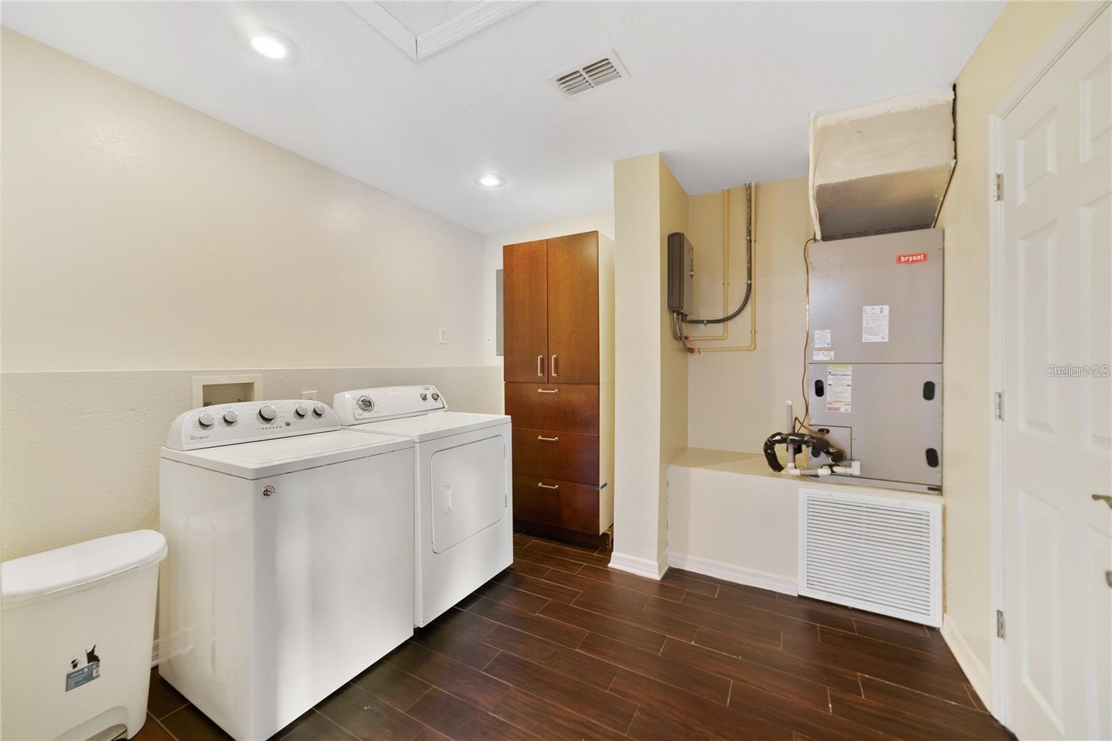 Image 27 of 40 For 33 Ortman Drive