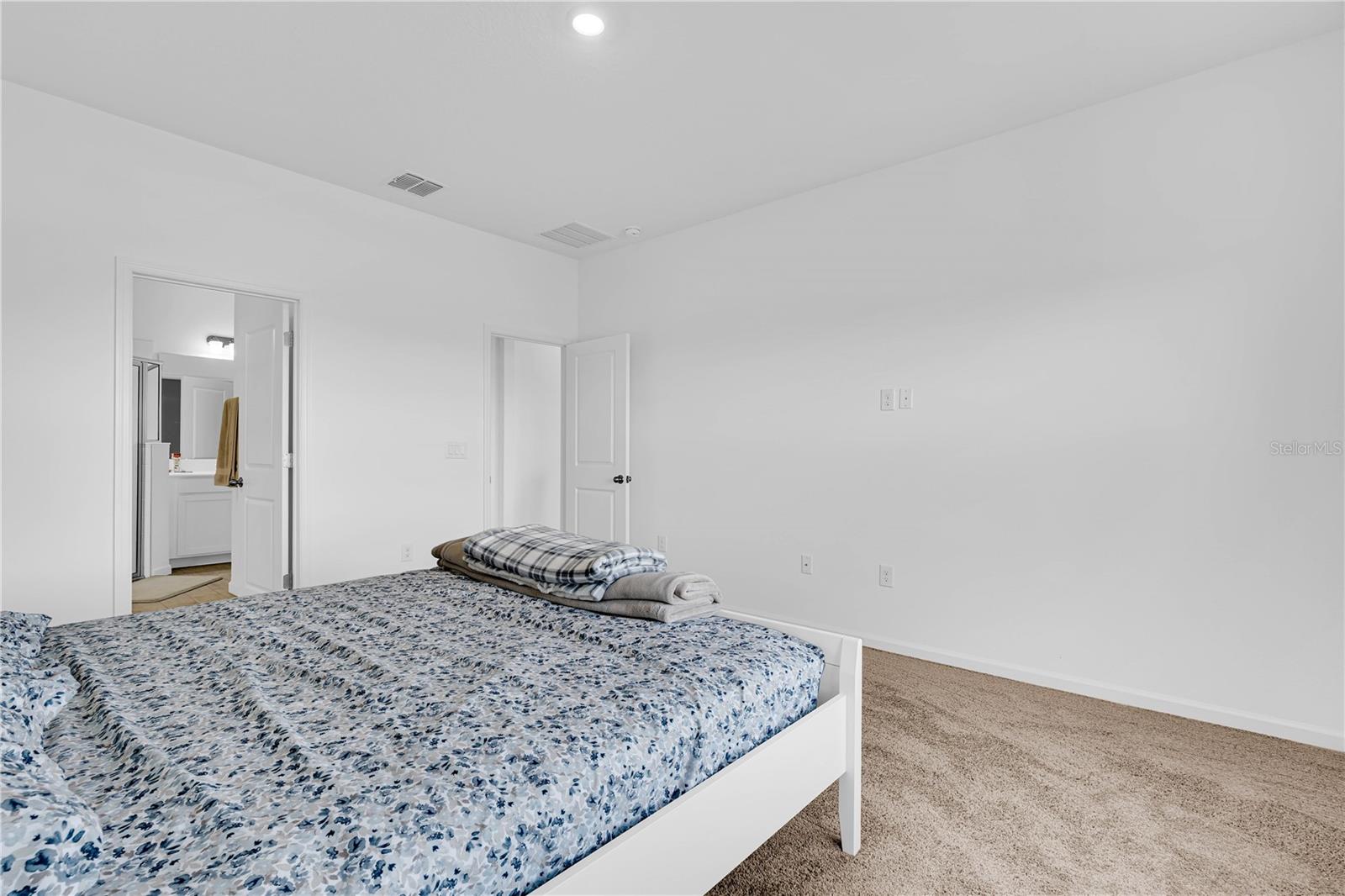 Image 21 of 30 For 5920 Catamaran Avenue