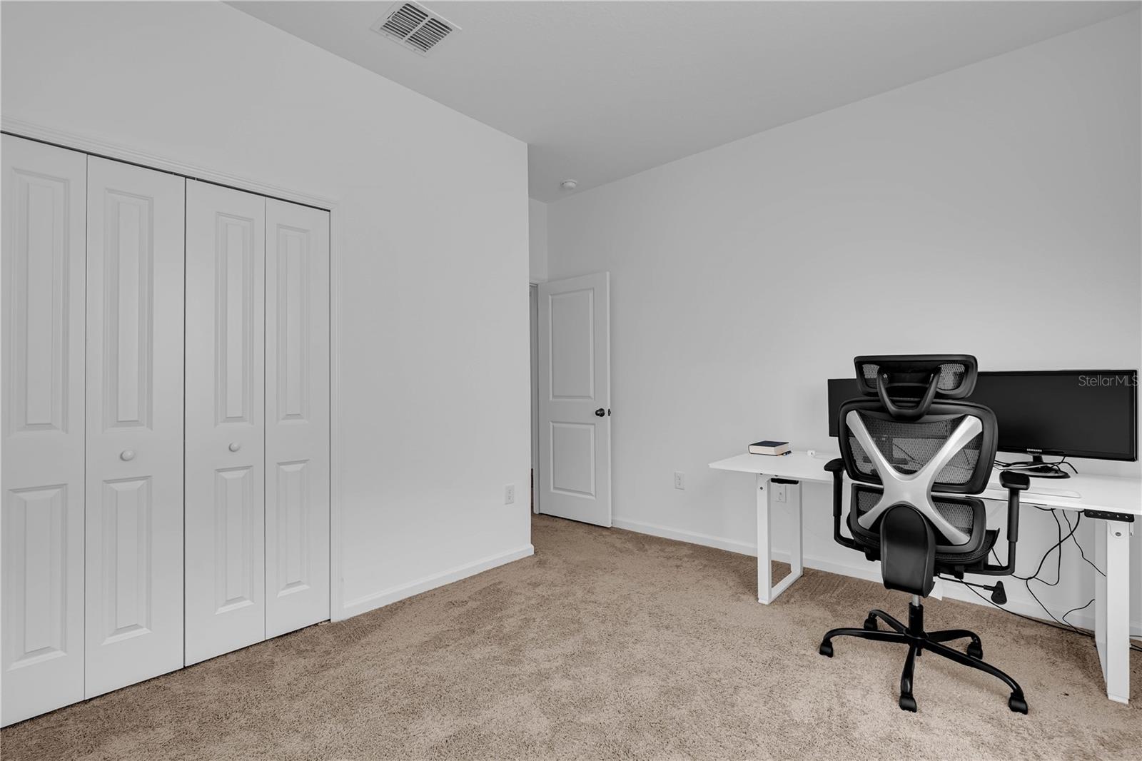 Image 4 of 30 For 5920 Catamaran Avenue