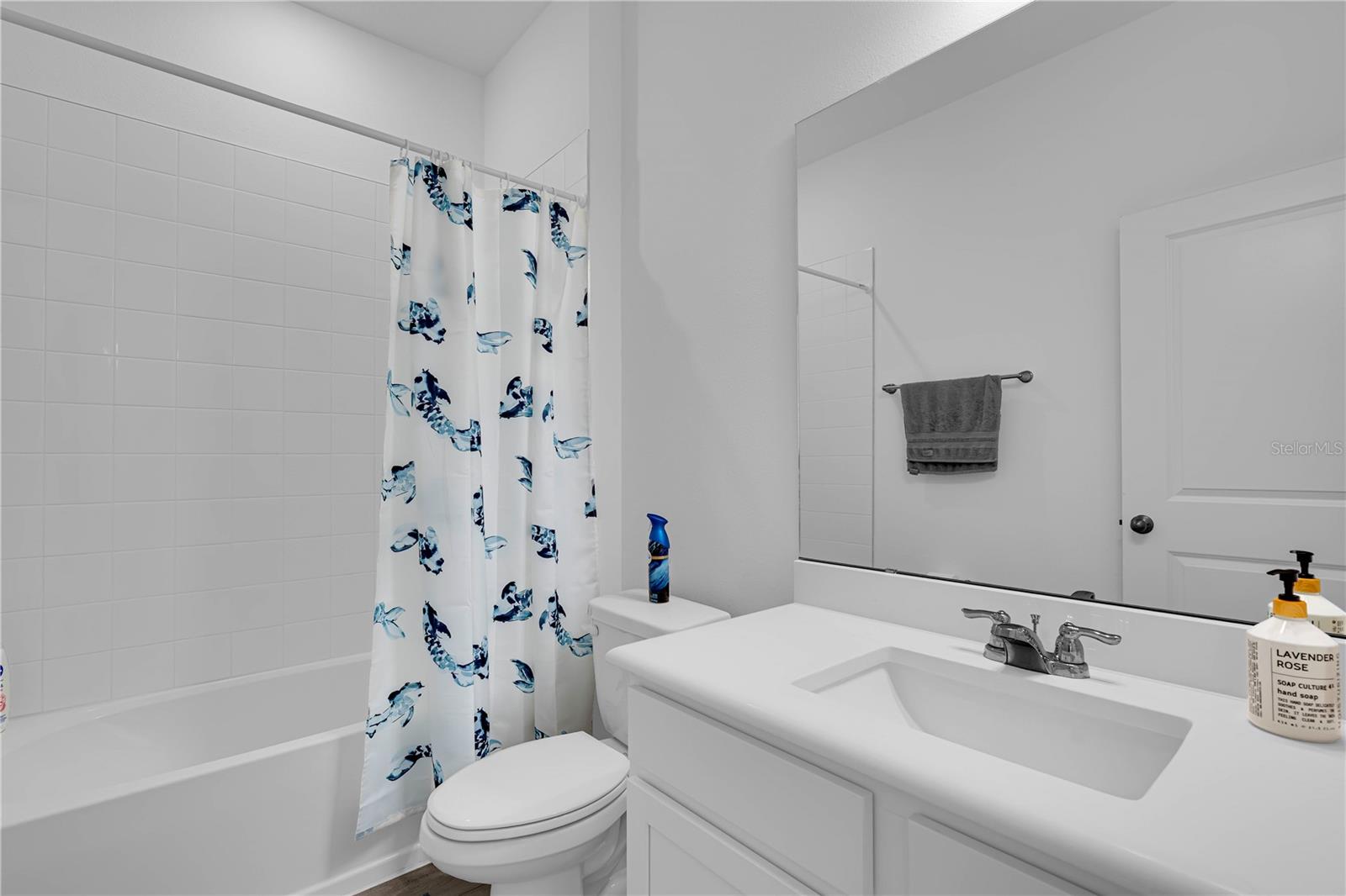 Image 5 of 30 For 5920 Catamaran Avenue