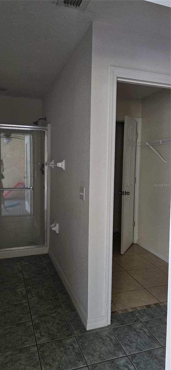 Image 10 of 12 For 120 Reserve Drive