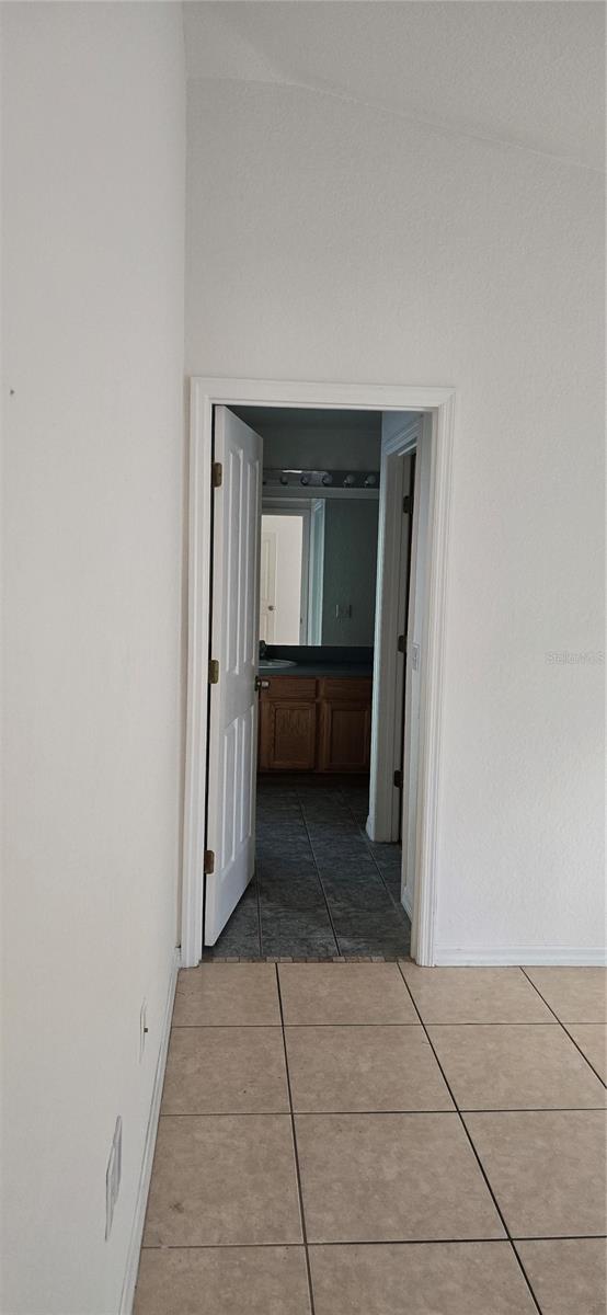 Image 6 of 12 For 120 Reserve Drive