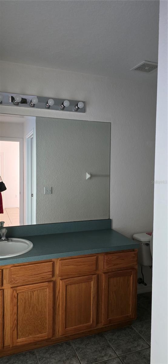 Image 7 of 12 For 120 Reserve Drive