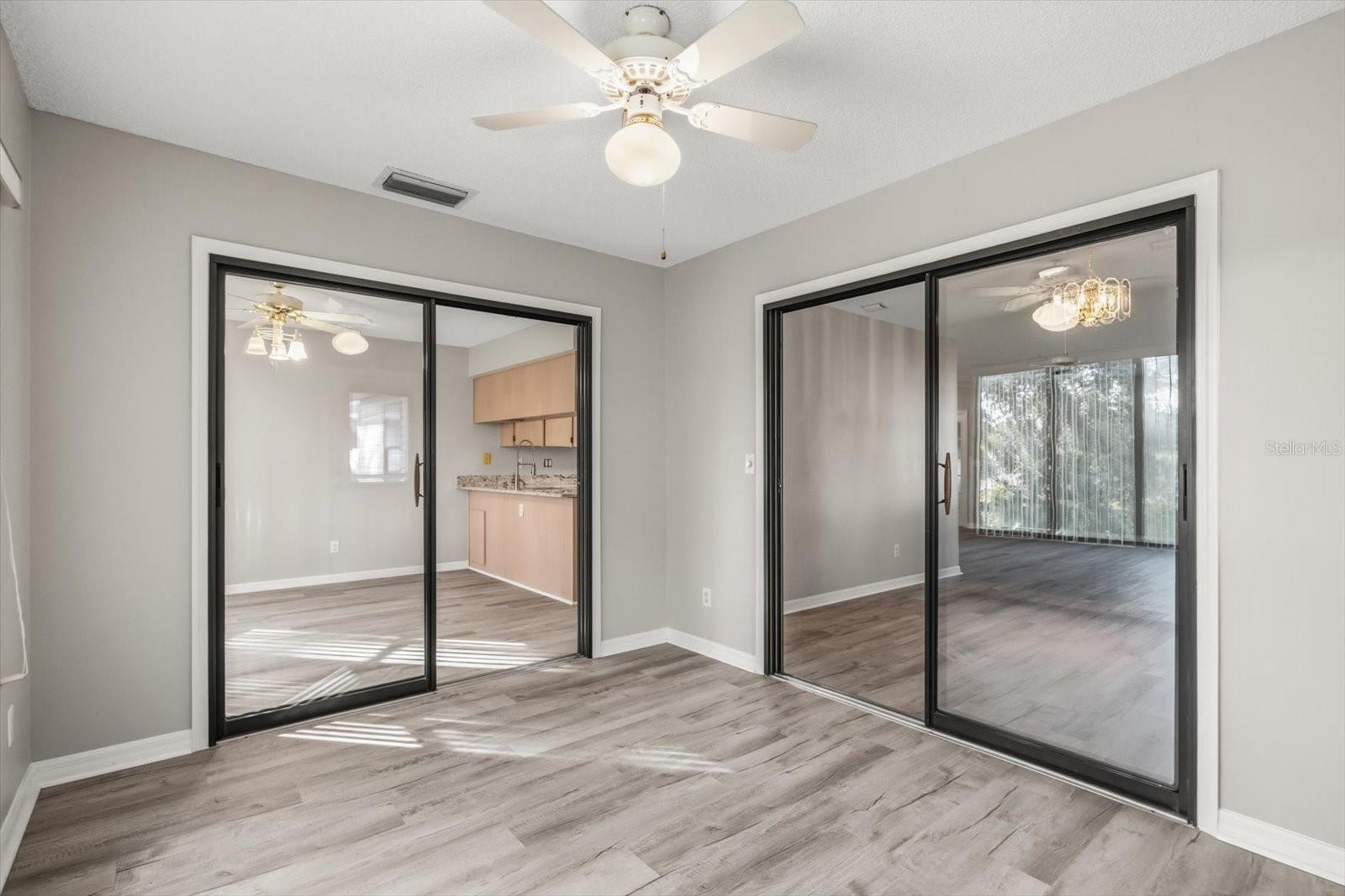 Image 10 of 32 For 6142 Wade Street