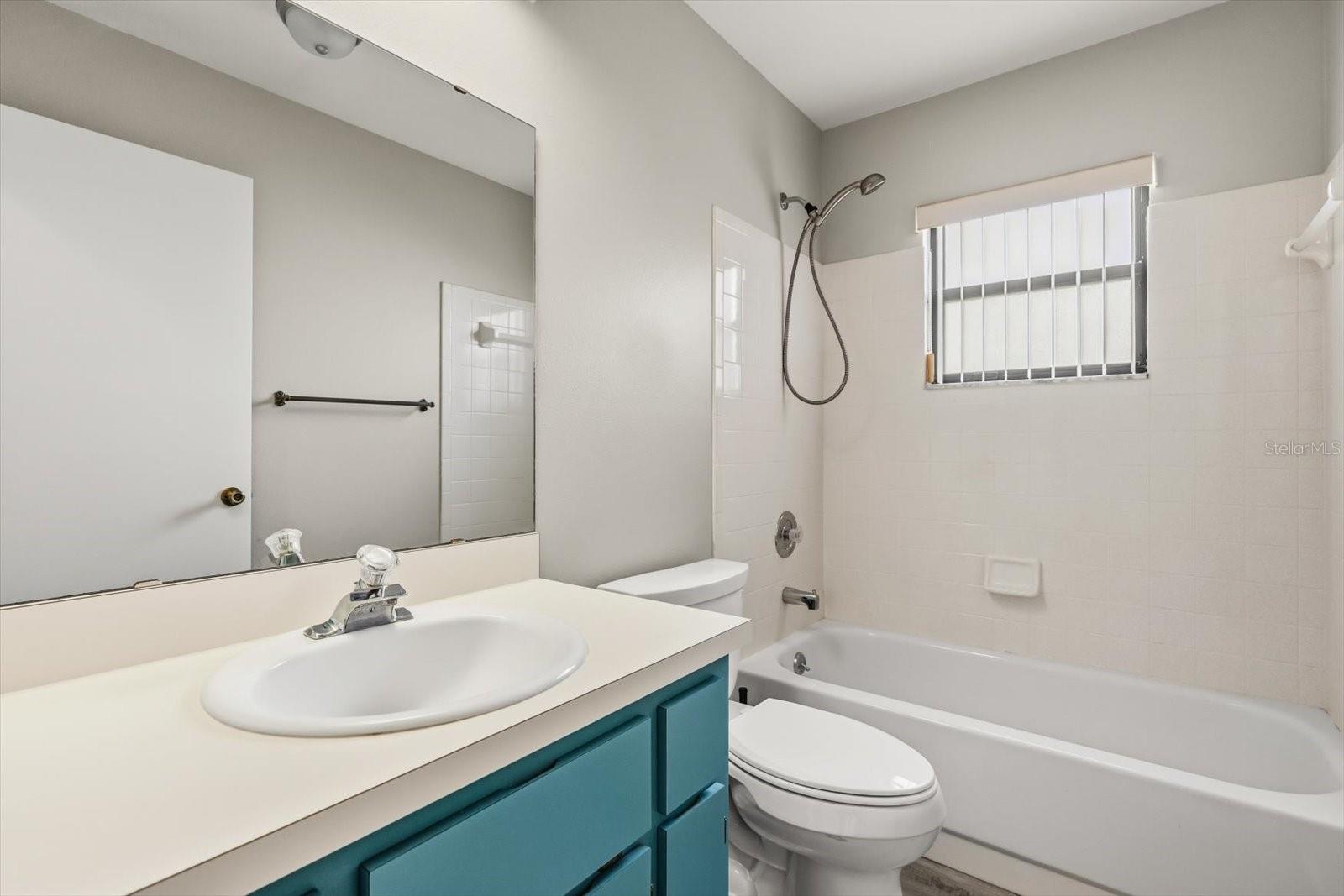 Image 22 of 32 For 6142 Wade Street