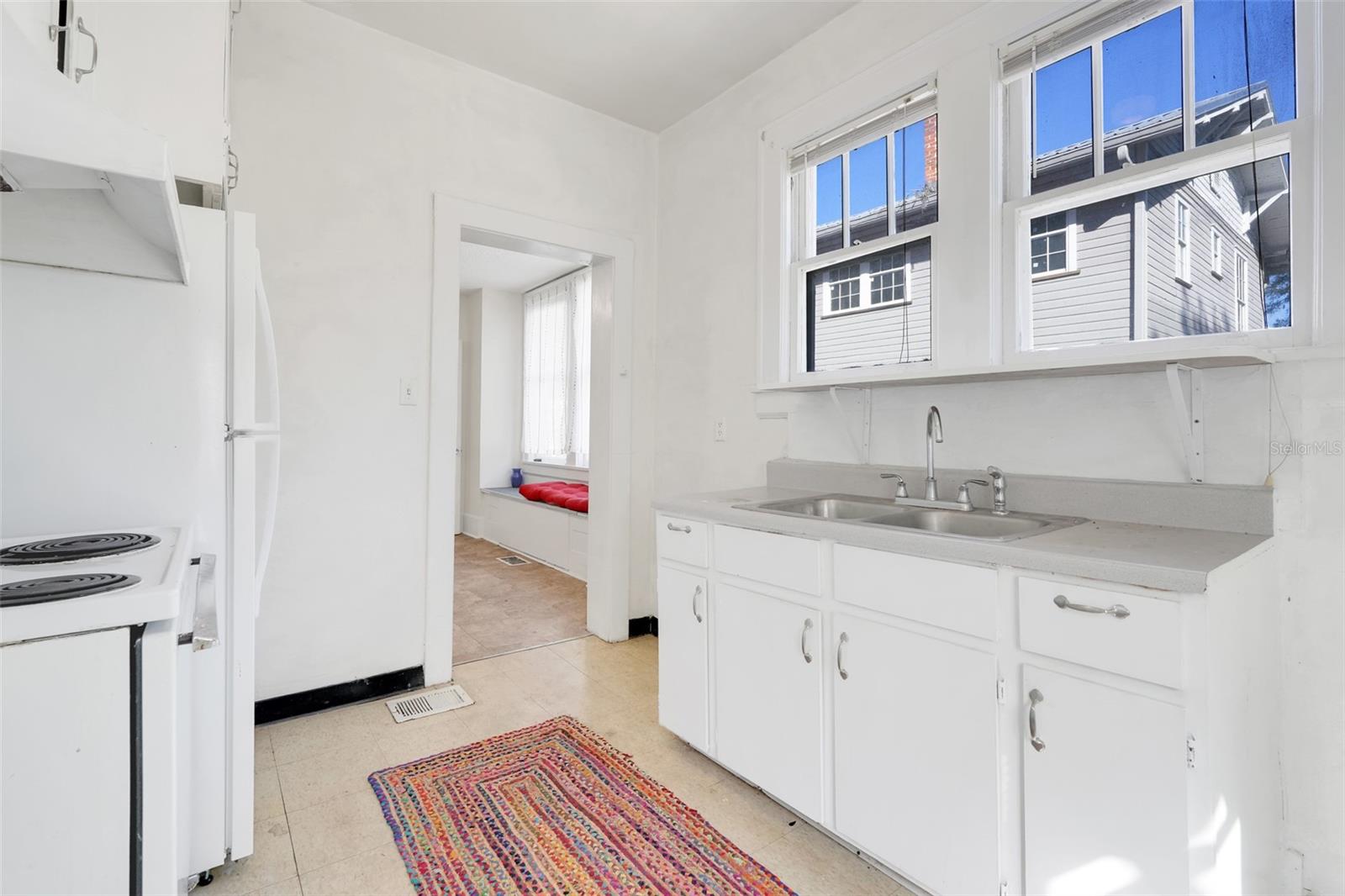 Image 12 of 50 For 225 Sans Souci Avenue