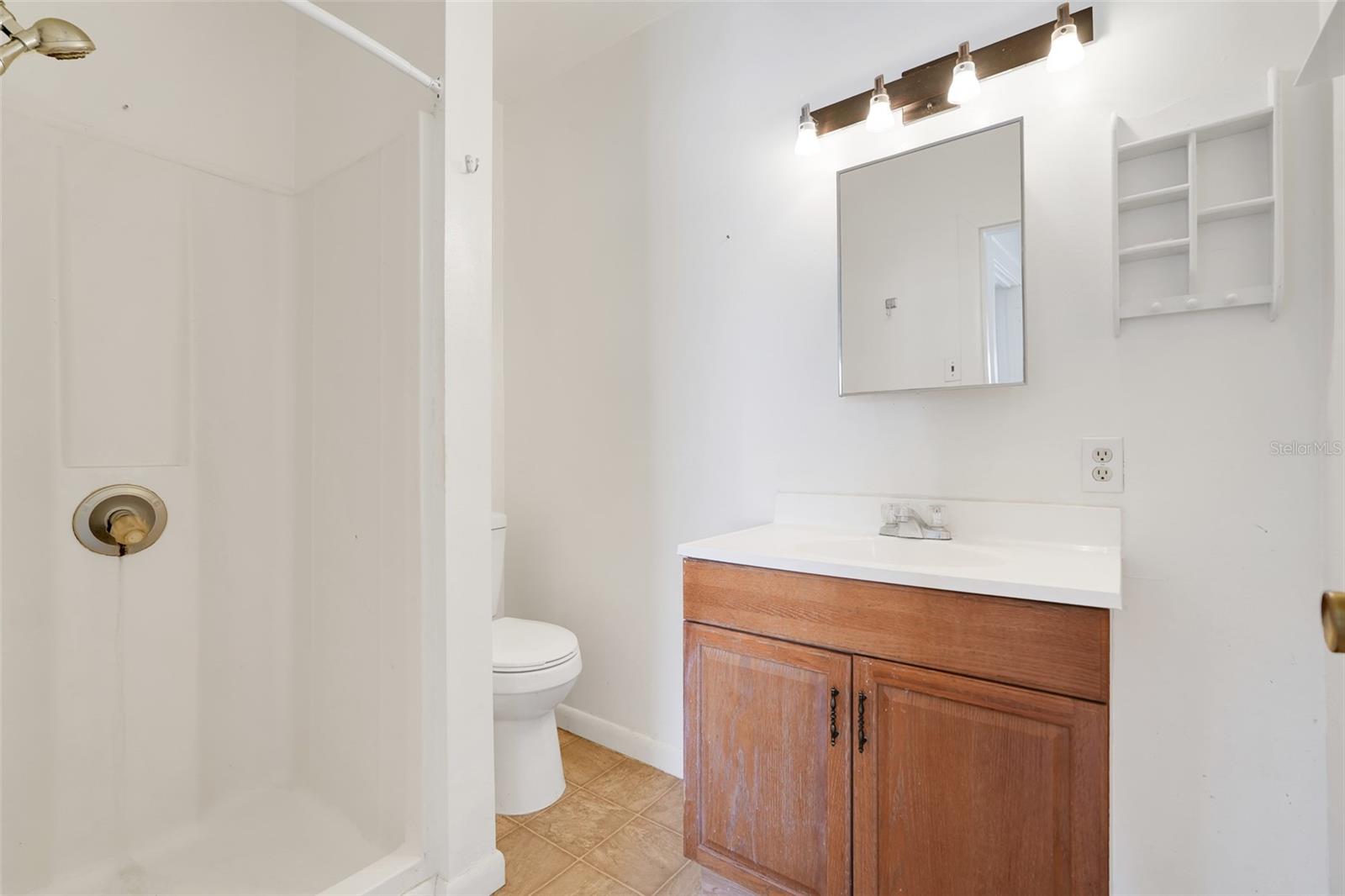 Image 33 of 50 For 225 Sans Souci Avenue