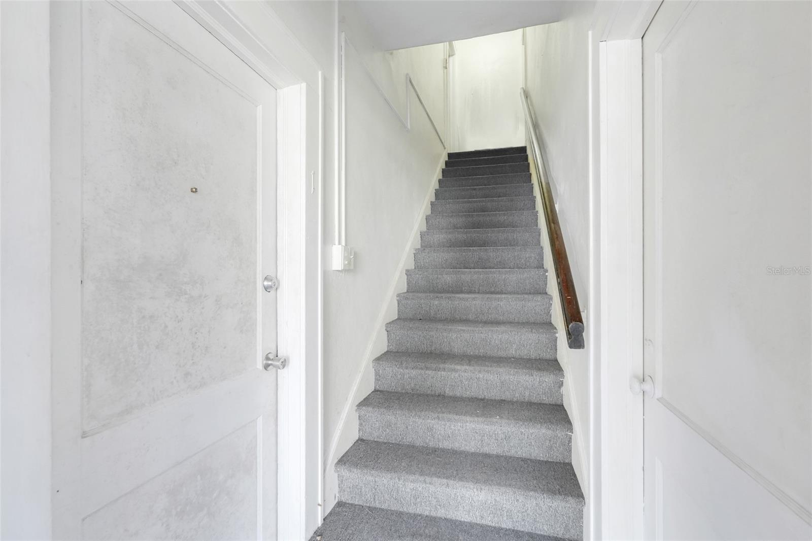 Image 6 of 50 For 225 Sans Souci Avenue