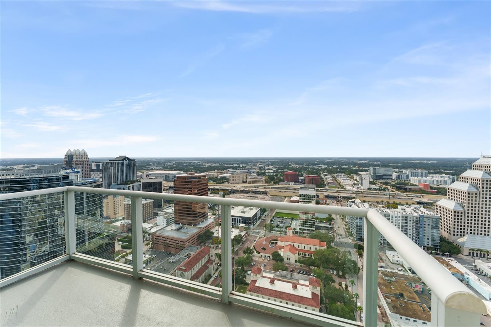 Image 41 of 58 For 150 Robinson Street 3504