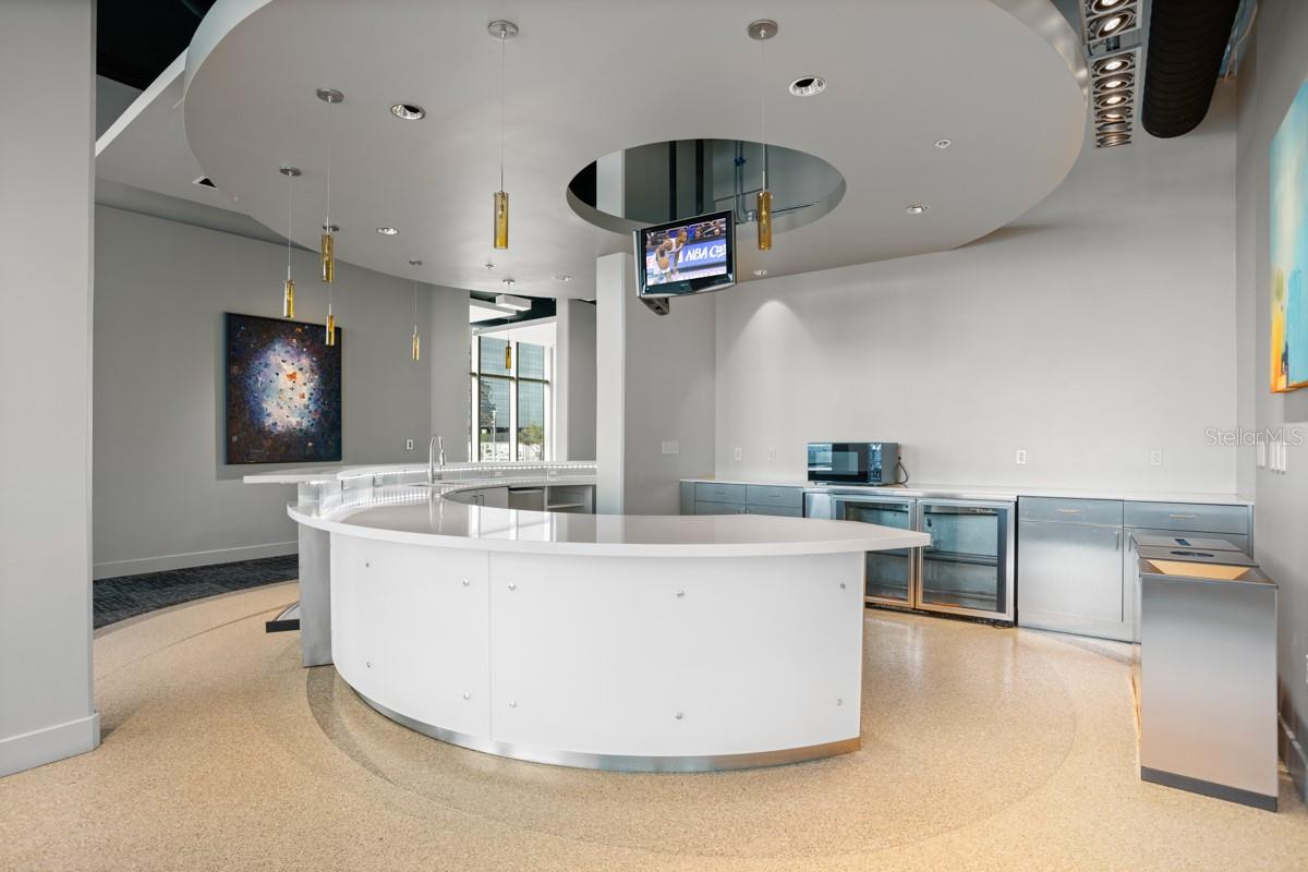 Image 56 of 58 For 150 Robinson Street 3504