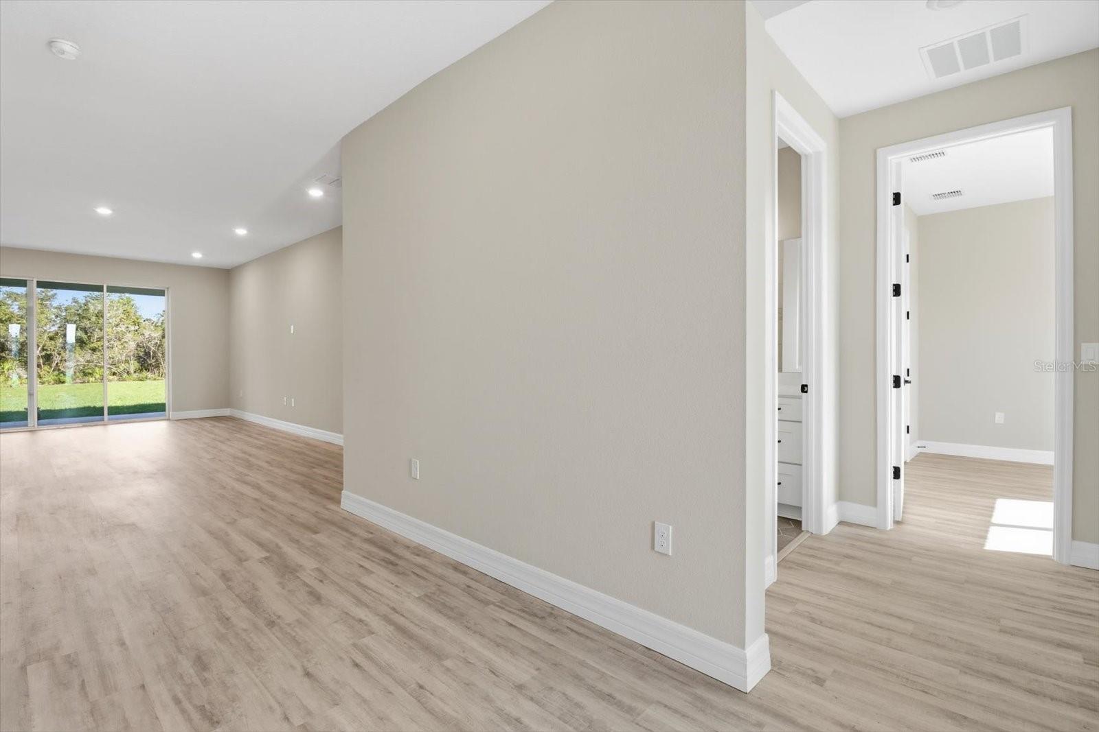 Image 6 of 41 For 4003 102nd Place