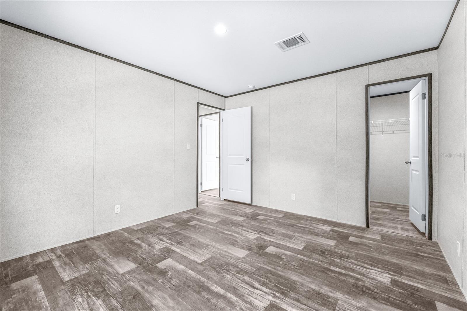 Image 16 of 29 For 892 124th Avenue