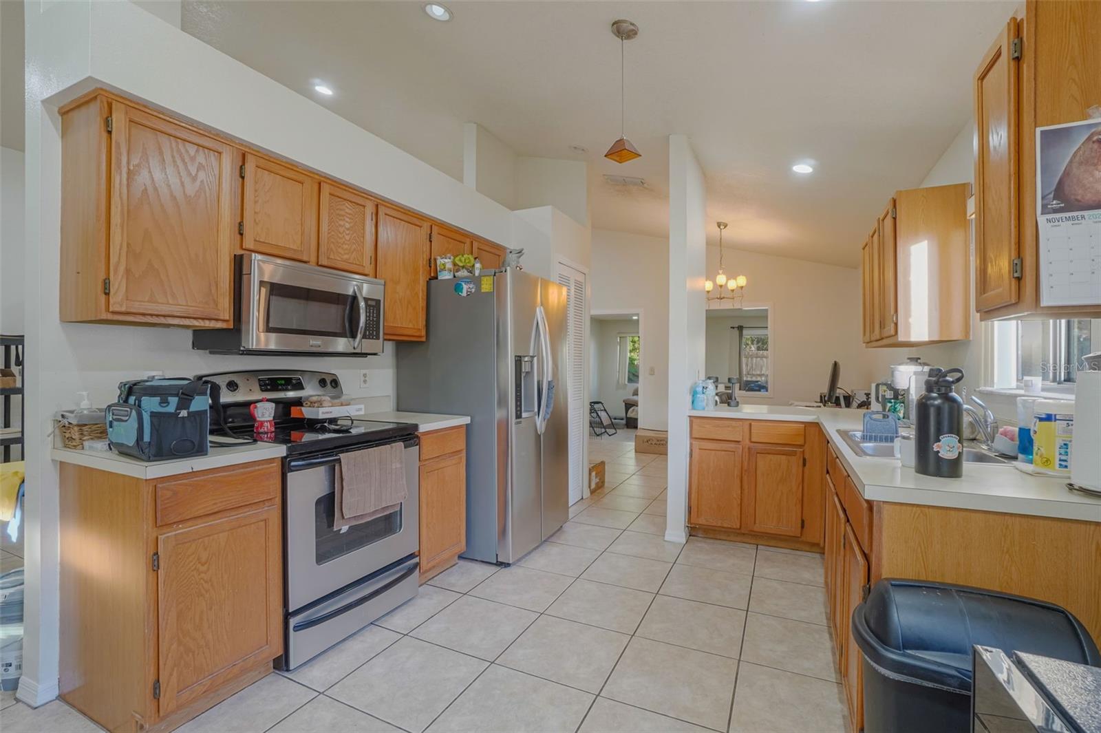 Image 6 of 23 For 137 River Chase Drive