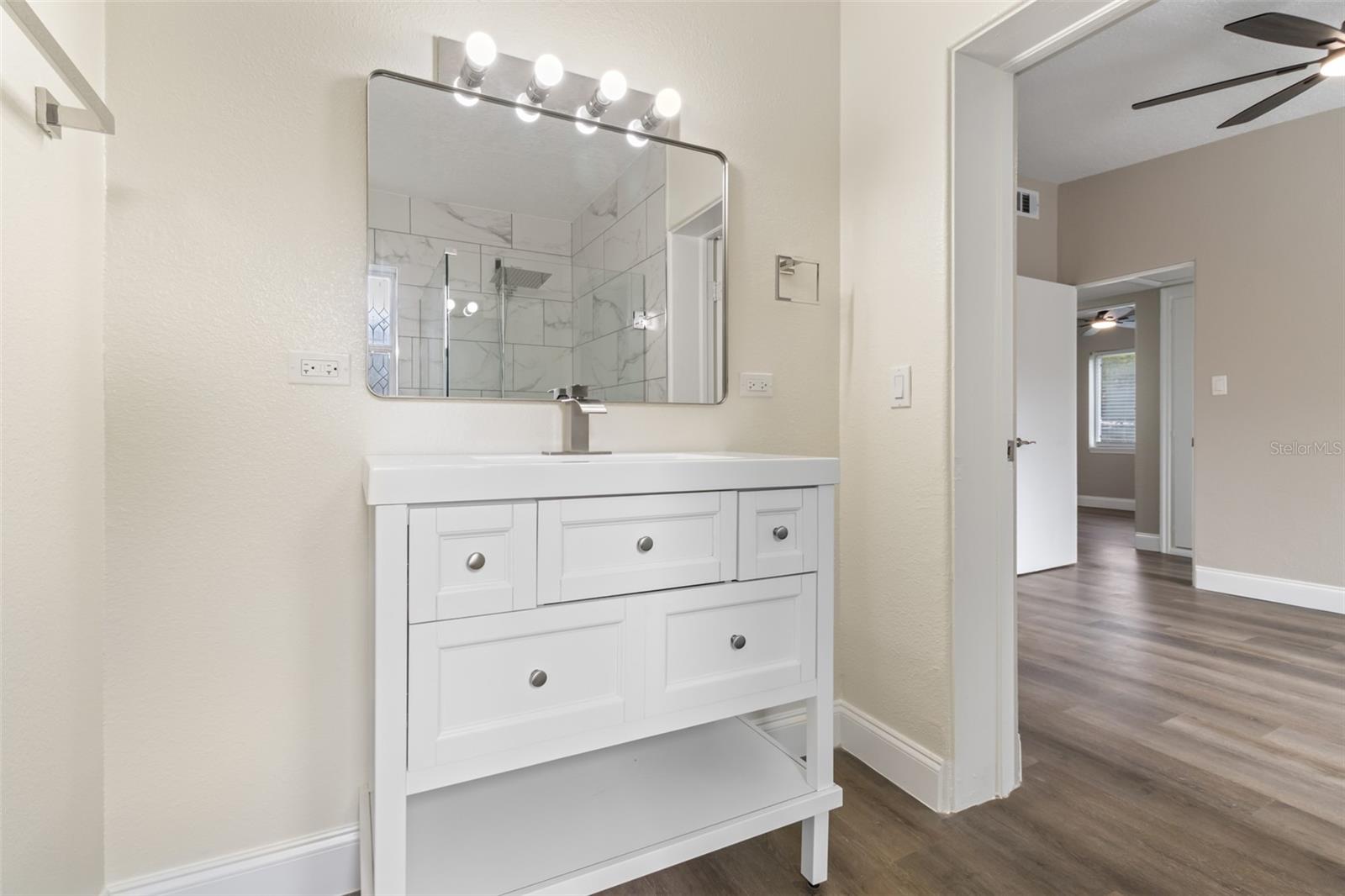 Image 18 of 24 For 150 Lynbrook Drive