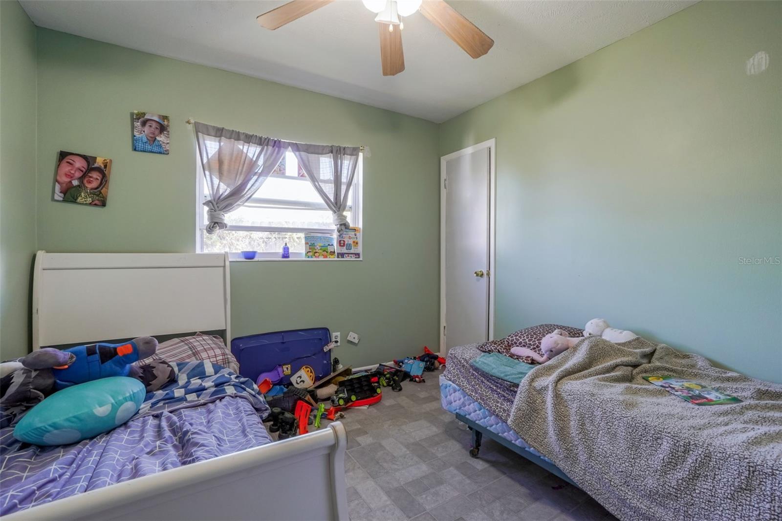 Image 17 of 26 For 1605 Puritan Avenue