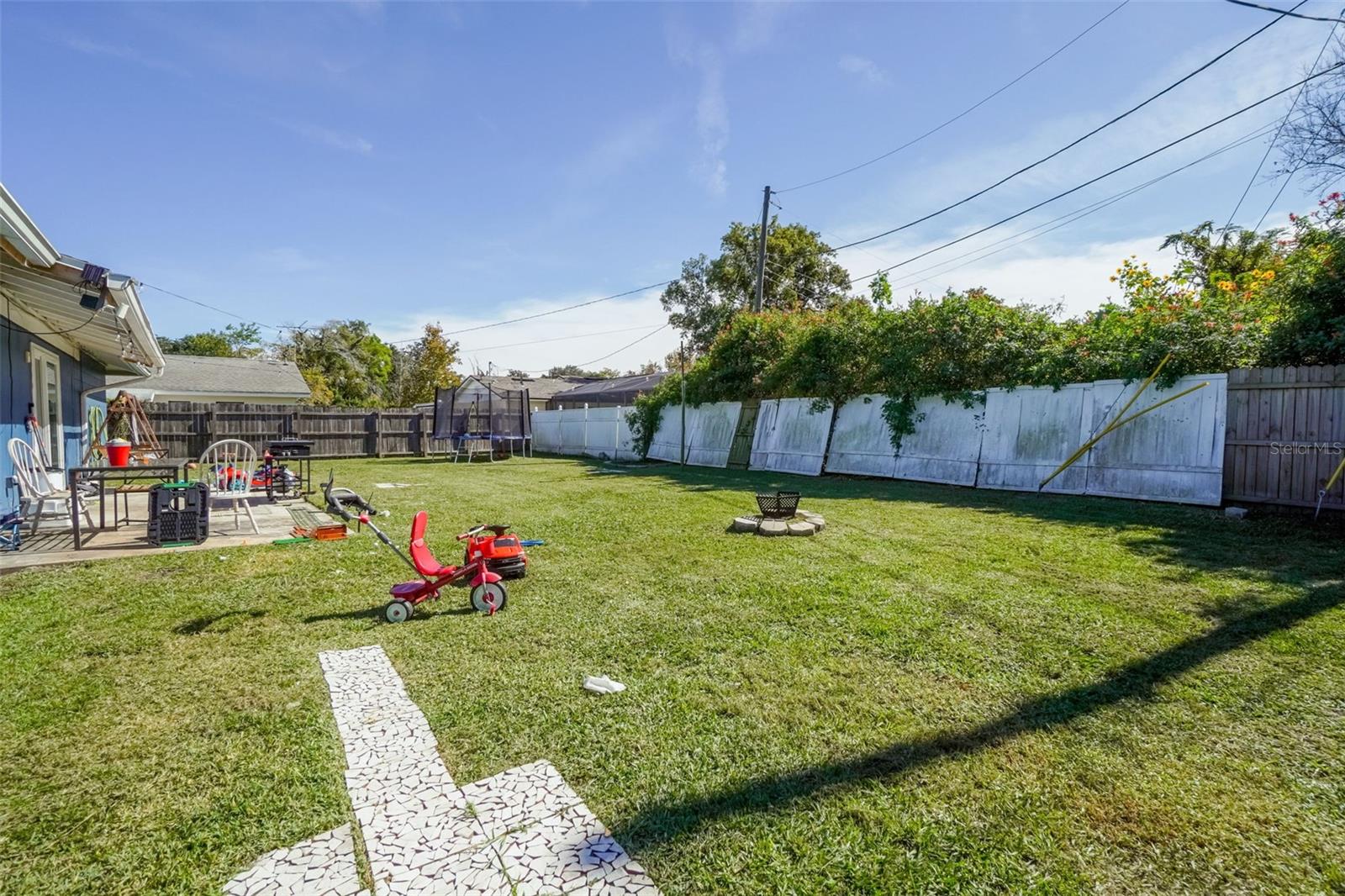 Image 24 of 26 For 1605 Puritan Avenue