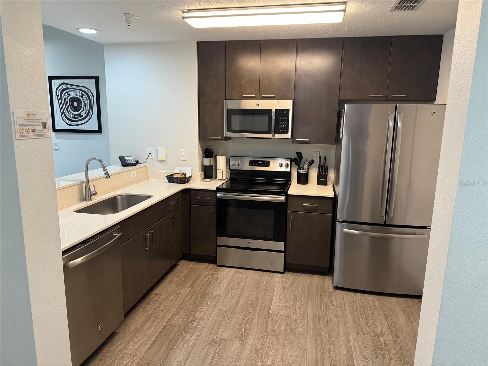 Image 13 of 57 For 14501 Grove Resort Avenue 3712