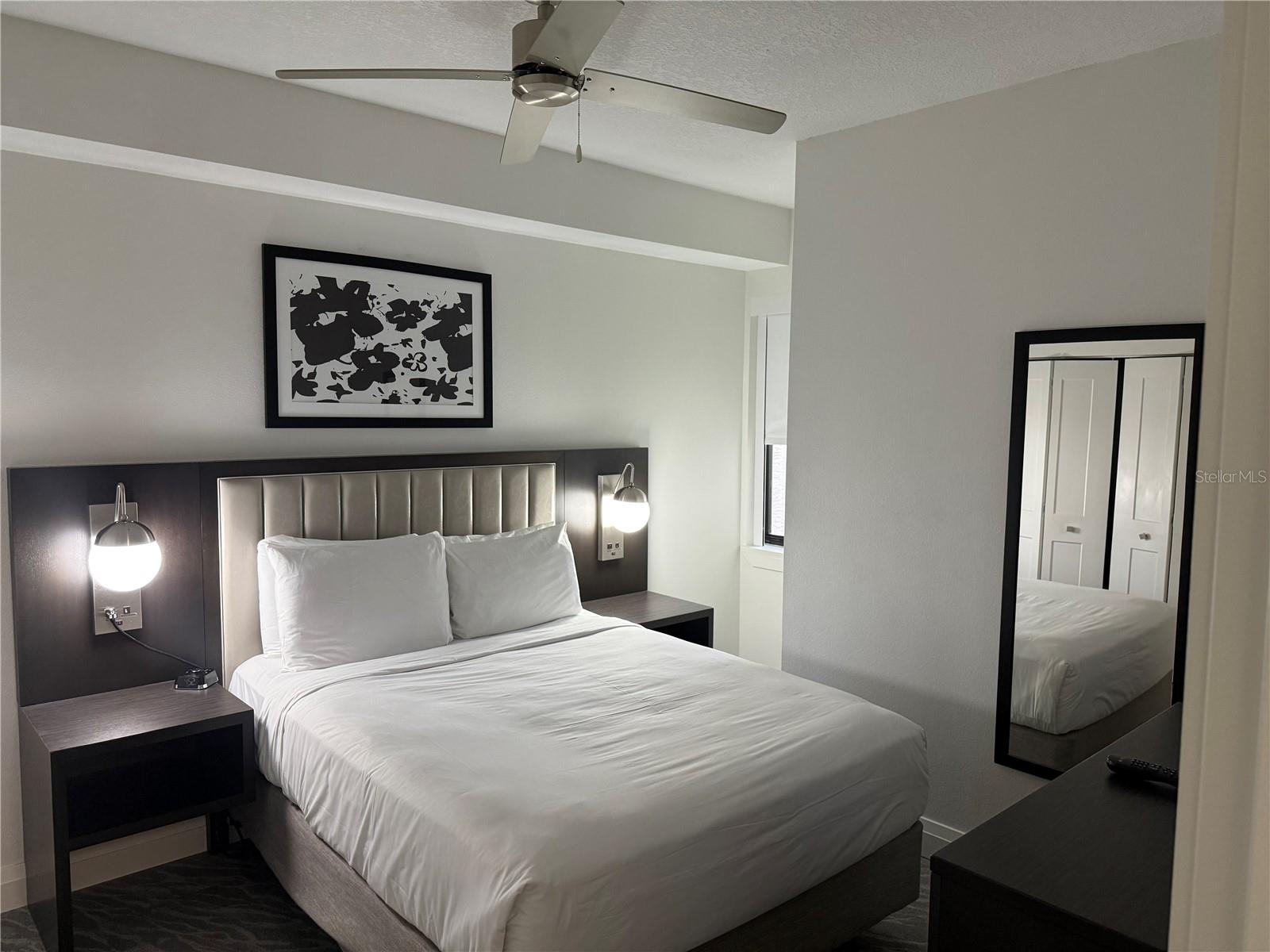 Image 33 of 57 For 14501 Grove Resort Avenue 3712