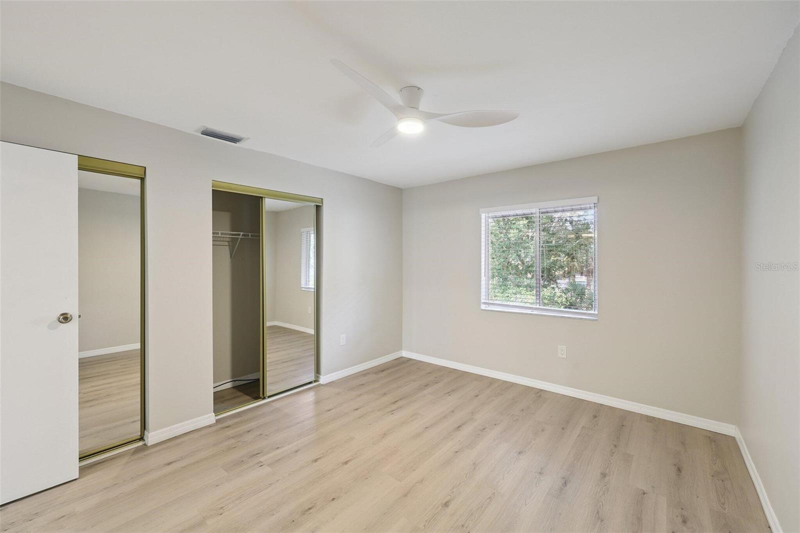 Image 17 of 22 For 2625 Pine Lake Terrace D