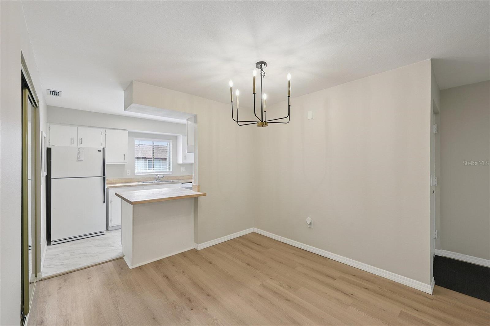 Image 9 of 22 For 2625 Pine Lake Terrace D