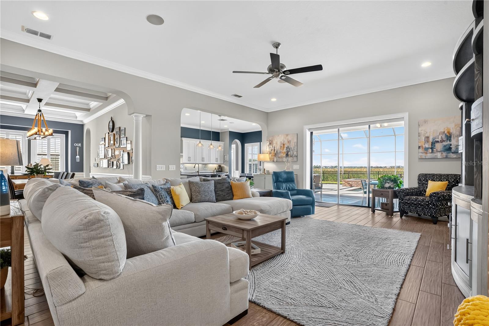 Image 10 of 62 For 15332 Johns Lake Pointe Boulevard