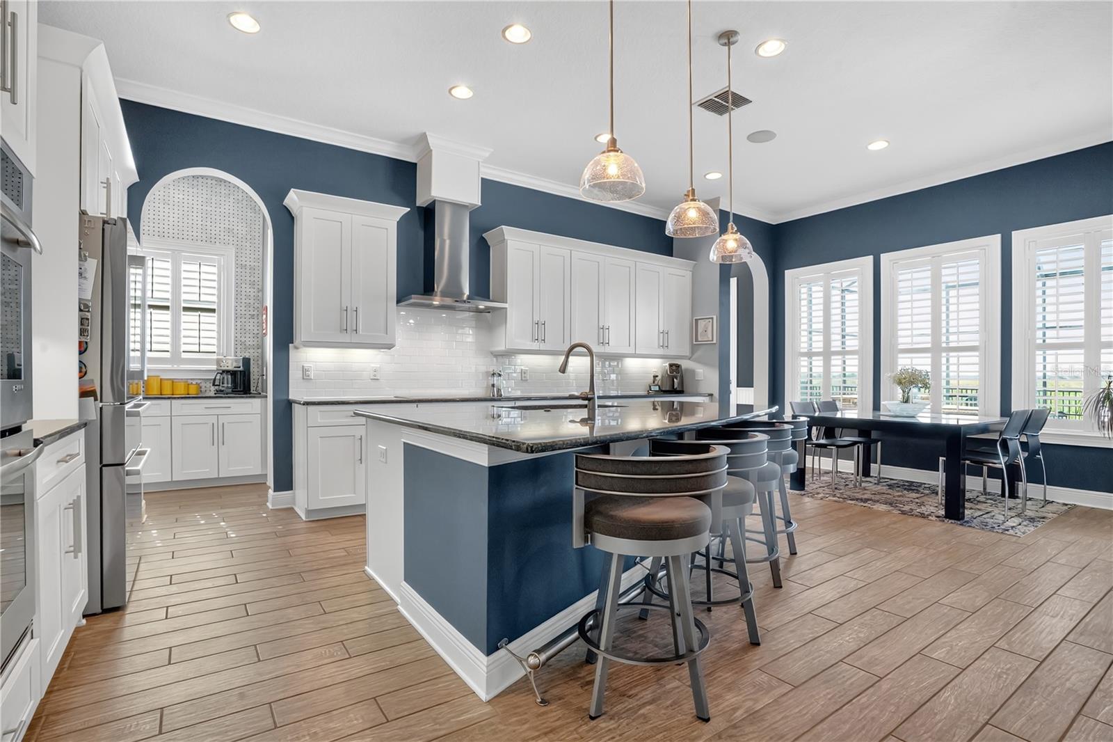 Image 18 of 62 For 15332 Johns Lake Pointe Boulevard