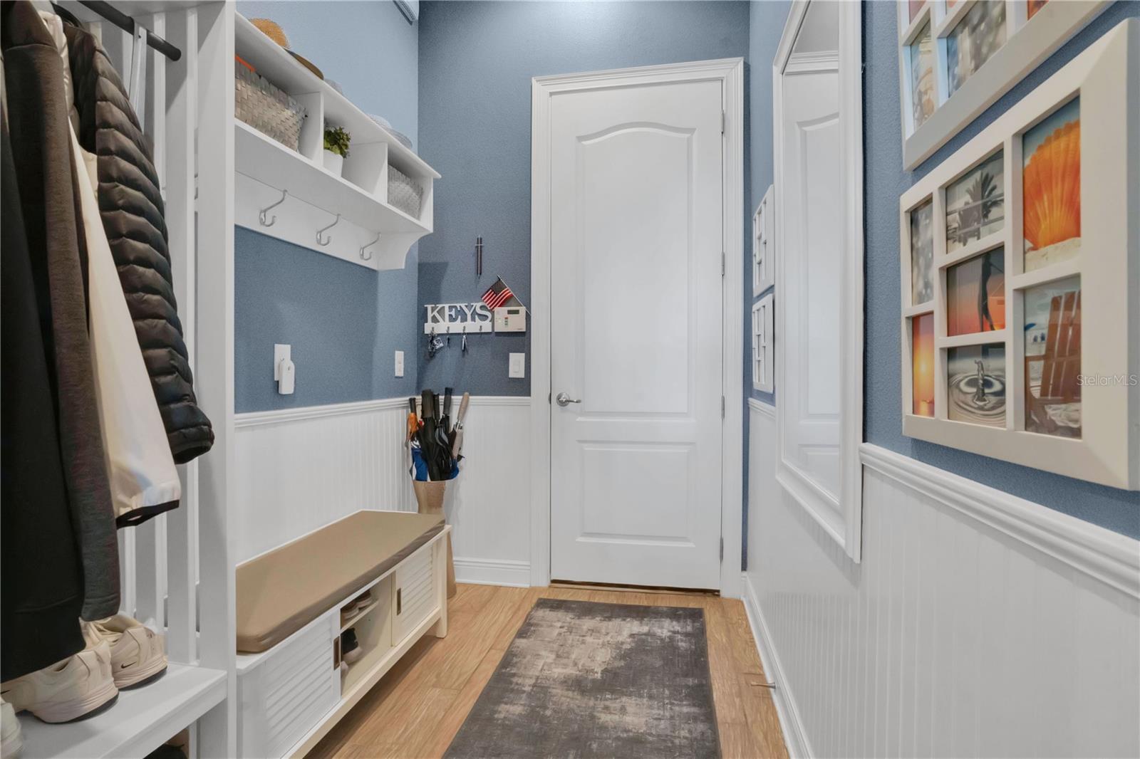 Image 34 of 62 For 15332 Johns Lake Pointe Boulevard