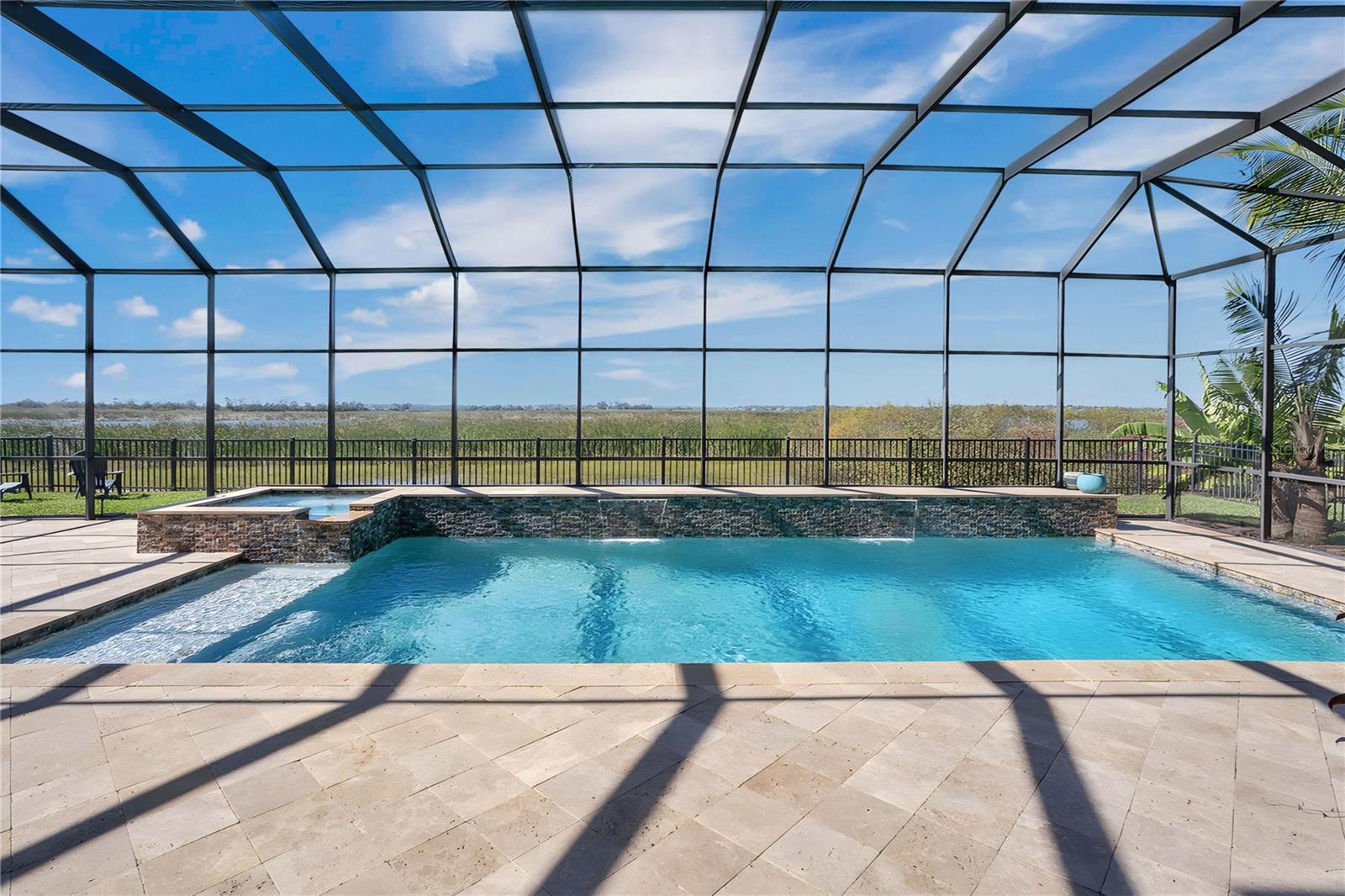 Image 44 of 62 For 15332 Johns Lake Pointe Boulevard