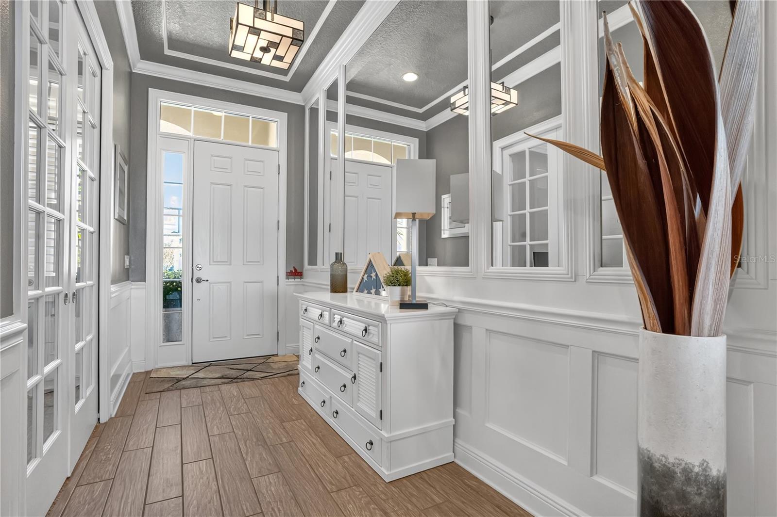 Image 5 of 62 For 15332 Johns Lake Pointe Boulevard