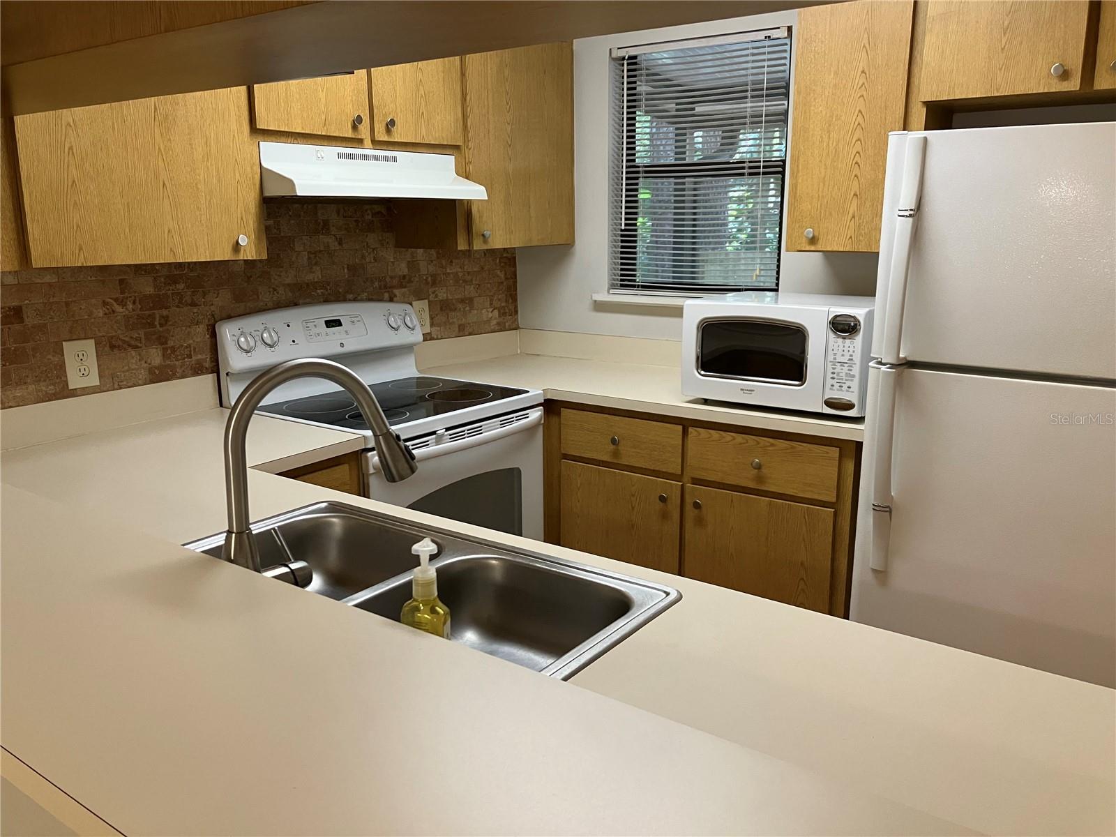 Image 11 of 28 For 6901 44th Avenue