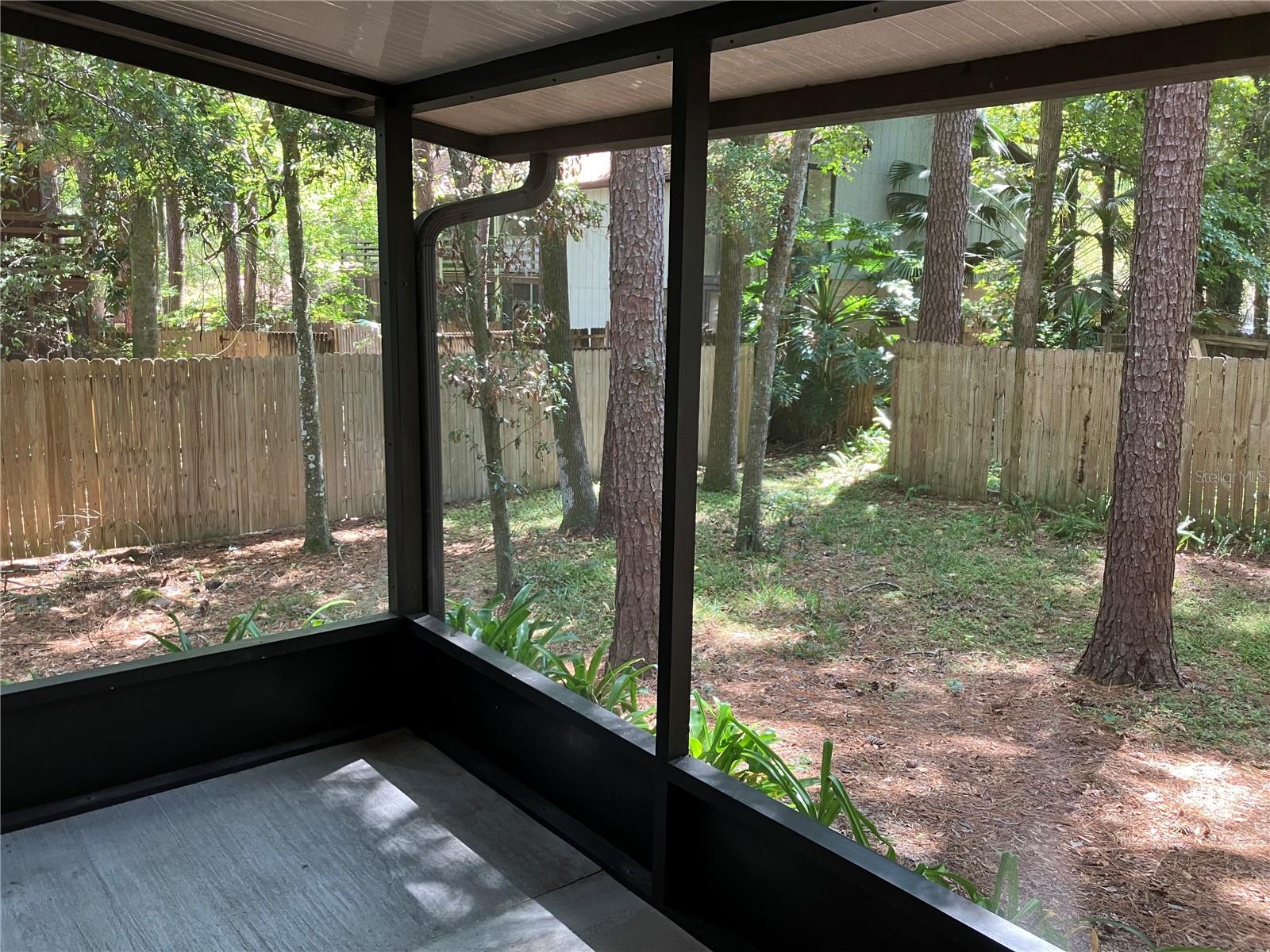 Image 13 of 28 For 6901 44th Avenue