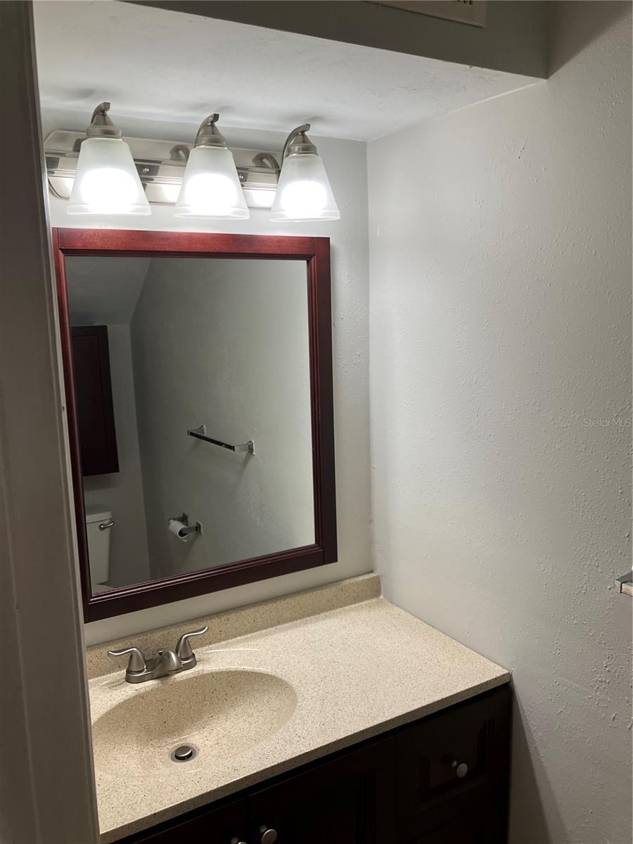 Image 5 of 28 For 6901 44th Avenue