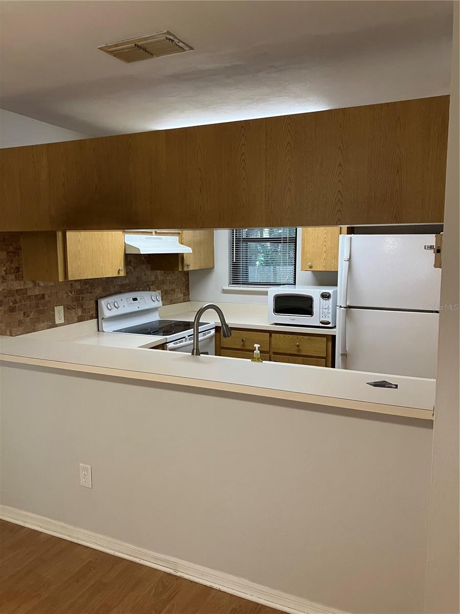 Image 6 of 28 For 6901 44th Avenue