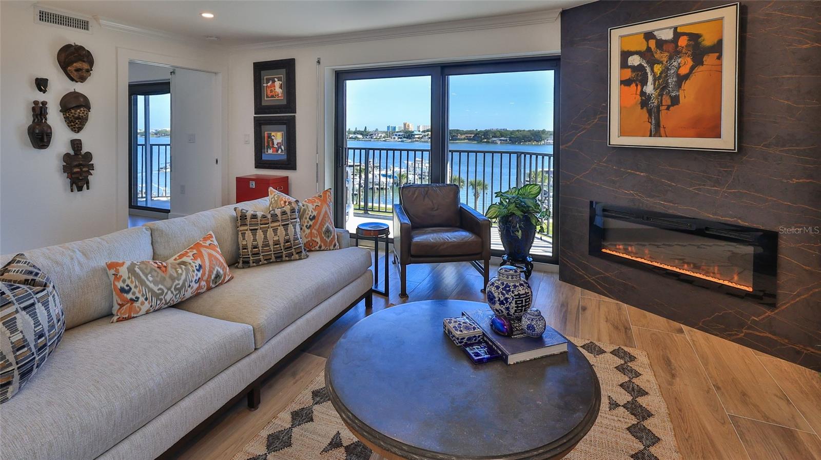 Image 12 of 75 For 501 Causeway  3070